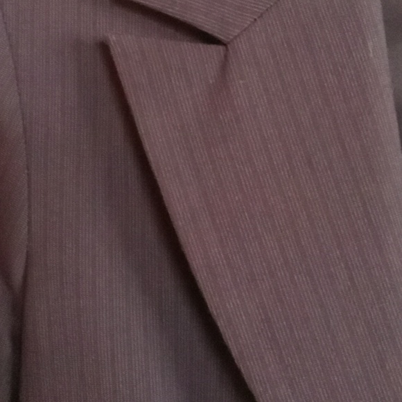 NWOT Jacqui E Black Pin Stripe Blazer, Size 10 - Picture 7 of 7